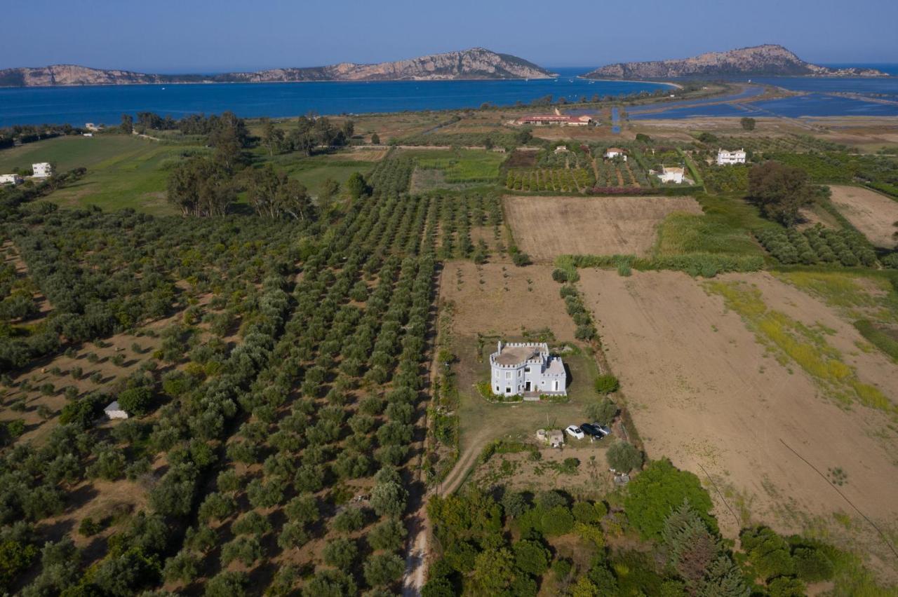 La Vatura Hotel Gialova Bagian luar foto