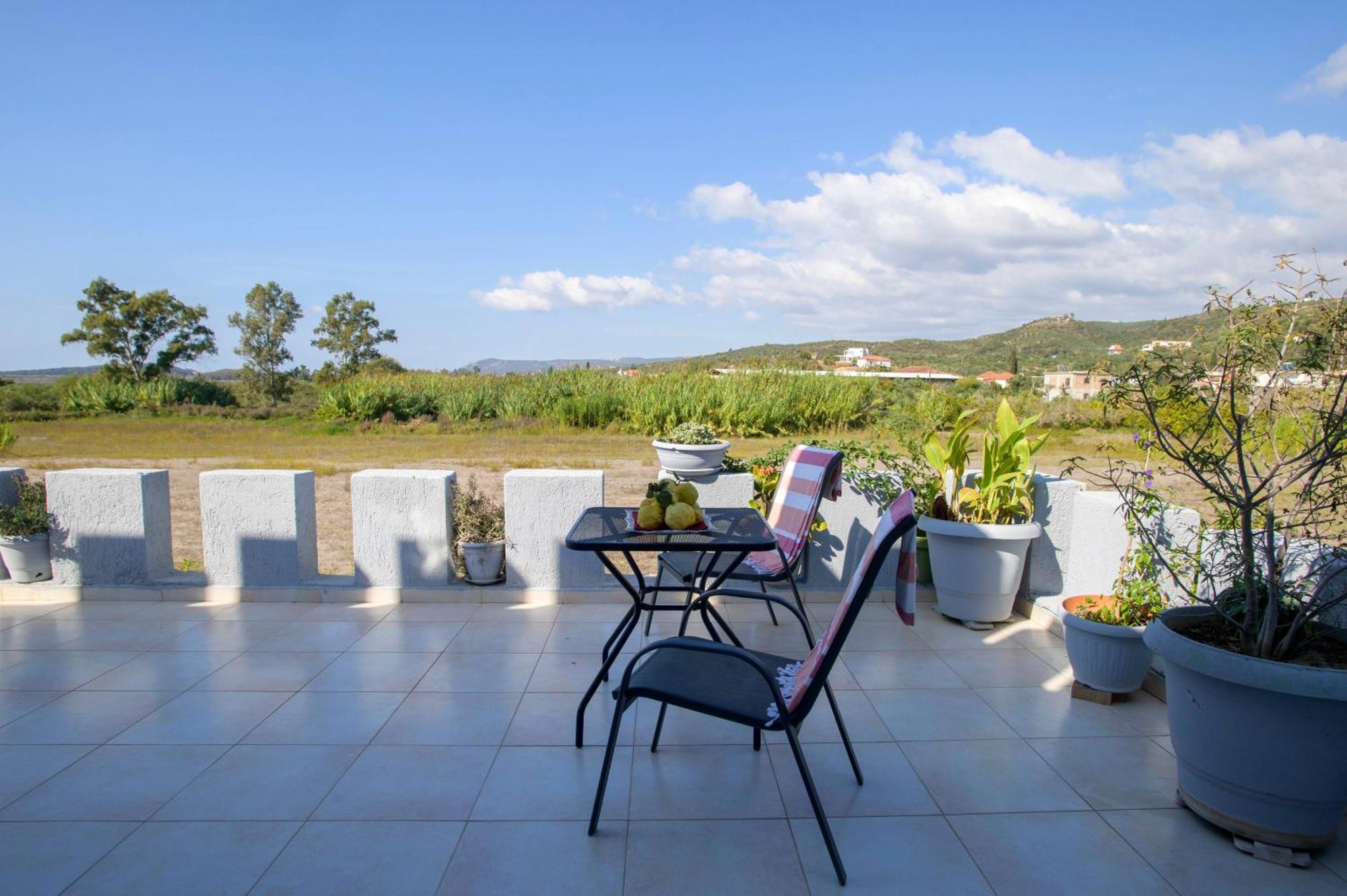 La Vatura Hotel Gialova Bagian luar foto
